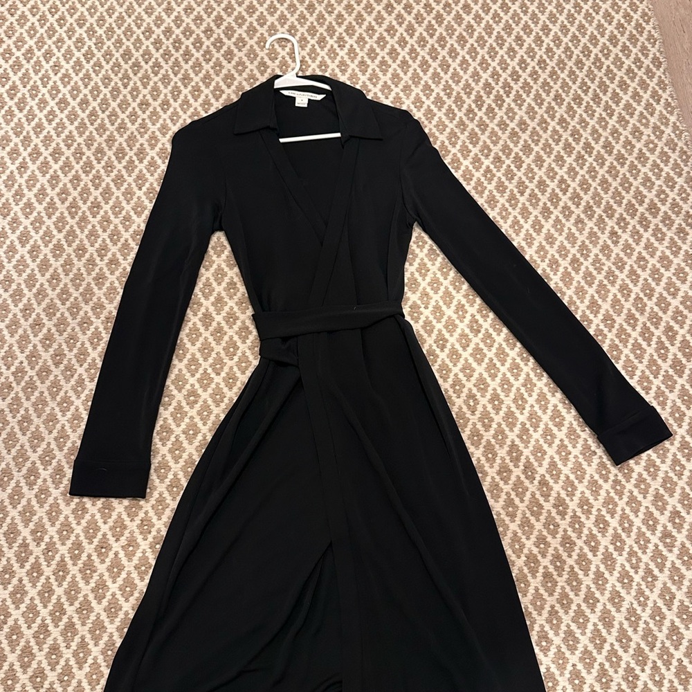 VINTAGE DianeVonFurstenberg Black Wrap Dress